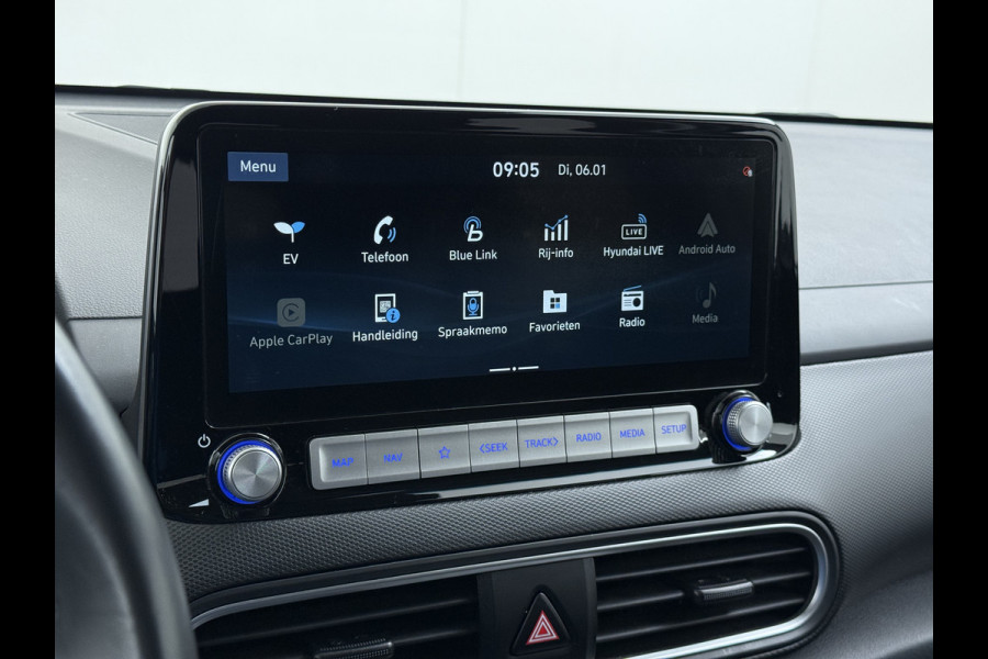 Hyundai Kona EV 64kWh Fase 3 Warmtepomp Adap.Cruise Camera Navi Ecc Apple Carplay Android Auto Pdc Krell®-Audio Fashion SOH 93% Dodehoek detector Rijstrooksensor Led Privacy Glas Keyless Lmv 17" 1e Eigenaar Origineel Nederlandse Auto