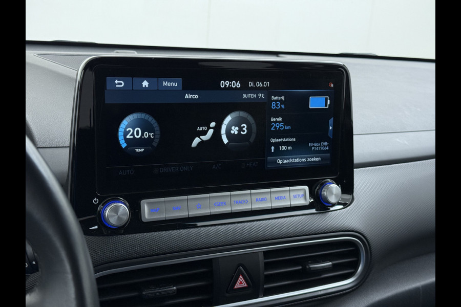 Hyundai Kona EV 64kWh Fase 3 Warmtepomp Adap.Cruise Camera Navi Ecc Apple Carplay Android Auto Pdc Krell®-Audio Fashion SOH 93% Dodehoek detector Rijstrooksensor Led Privacy Glas Keyless Lmv 17" 1e Eigenaar Origineel Nederlandse Auto