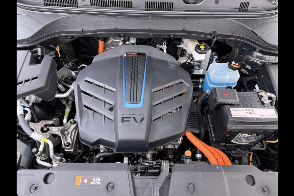 Hyundai Kona EV 64kWh Fase 3 Warmtepomp Adap.Cruise Camera Navi Ecc Apple Carplay Android Auto Pdc Krell®-Audio Fashion SOH 93% Dodehoek detector Rijstrooksensor Led Privacy Glas Keyless Lmv 17" 1e Eigenaar Origineel Nederlandse Auto