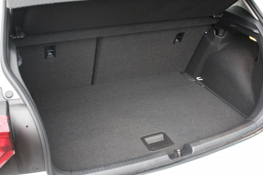 Volkswagen Polo 1.0 TSI Life | Digitaal Cluster | Stoelverwarming | Airco | Reservewiel |