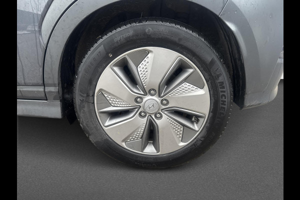 Hyundai Kona EV Premium 64 kWh