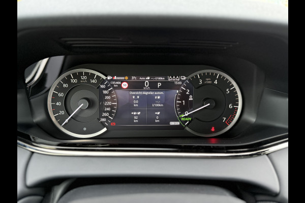Land Rover Range Rover Evoque P300e AWD R-Dynamic HSE ** Panodak ** Trekhaak ** Meridian Surround ** Ventilatie ** 20inch