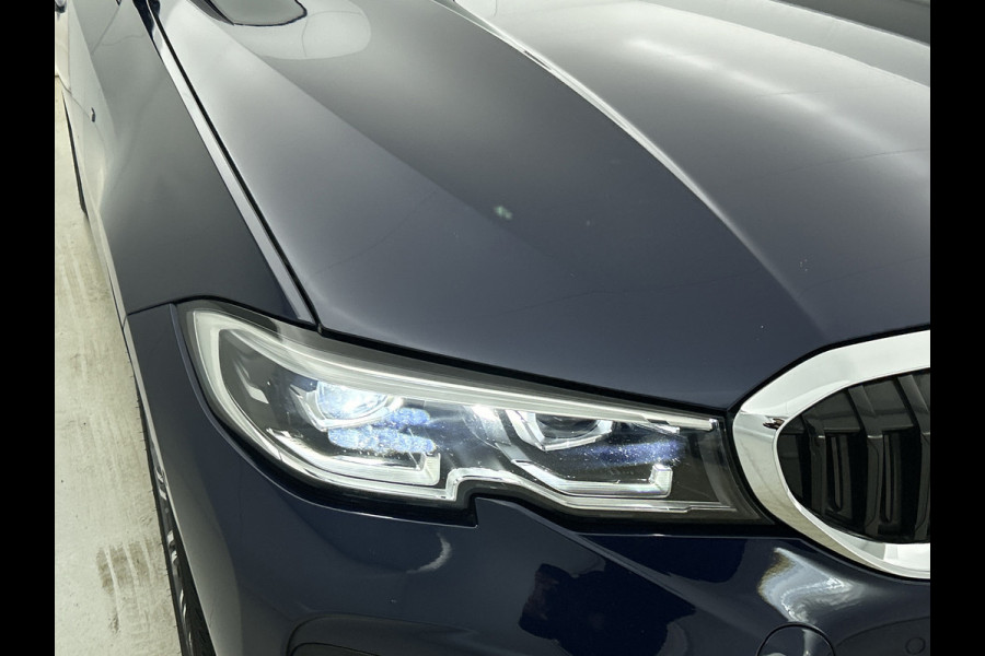 BMW 3-serie 330e High Executive M-Sportpakket (Dealer OnderH, Navi Pro, Camera, PDC V+A, Cruise Con, Etc)
