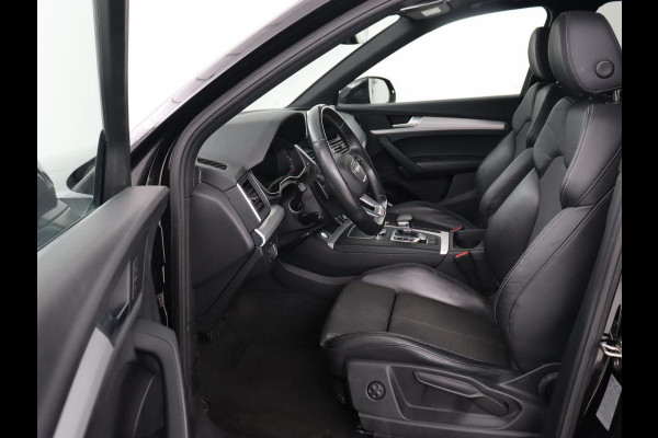 Audi Q5 55 TFSIe quattro S Line | Panoramadak | Adaptive cruise | 360 Camera | Virtual Cockpit | Half leder | Carplay | Full LED | Sportstoelen | Navigatie | PHEV | Plug In
