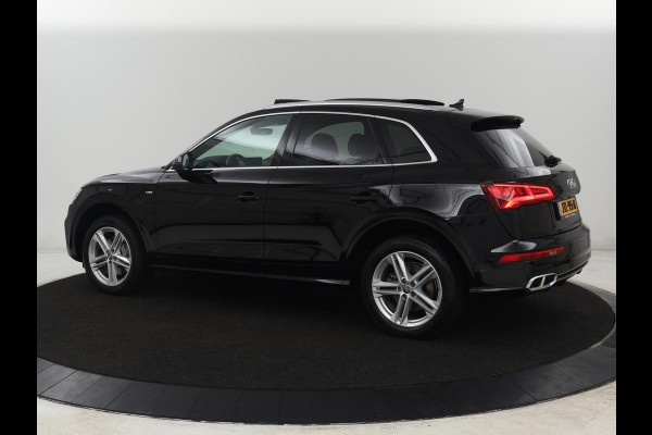 Audi Q5 55 TFSIe quattro S Line | Panoramadak | Adaptive cruise | 360 Camera | Virtual Cockpit | Half leder | Carplay | Full LED | Sportstoelen | Navigatie | PHEV | Plug In