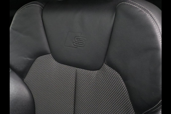 Audi Q5 55 TFSIe quattro S Line | Panoramadak | Adaptive cruise | 360 Camera | Virtual Cockpit | Half leder | Carplay | Full LED | Sportstoelen | Navigatie | PHEV | Plug In