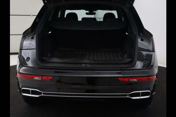 Audi Q5 55 TFSIe quattro S Line | Panoramadak | Adaptive cruise | 360 Camera | Virtual Cockpit | Half leder | Carplay | Full LED | Sportstoelen | Navigatie | PHEV | Plug In