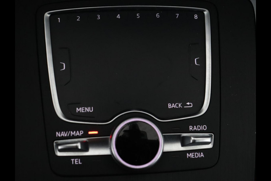 Audi Q5 55 TFSIe quattro S Line | Panoramadak | Adaptive cruise | 360 Camera | Virtual Cockpit | Half leder | Carplay | Full LED | Sportstoelen | Navigatie | PHEV | Plug In