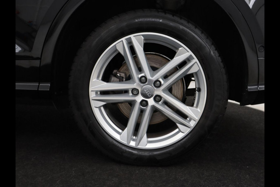 Audi Q5 55 TFSIe quattro S Line | Panoramadak | Adaptive cruise | 360 Camera | Virtual Cockpit | Half leder | Carplay | Full LED | Sportstoelen | Navigatie | PHEV | Plug In