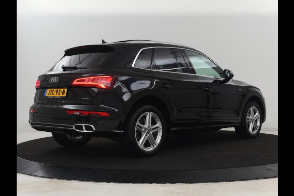 Audi Q5 55 TFSIe quattro S Line | Panoramadak | Adaptive cruise | 360 Camera | Virtual Cockpit | Half leder | Carplay | Full LED | Sportstoelen | Navigatie | PHEV | Plug In