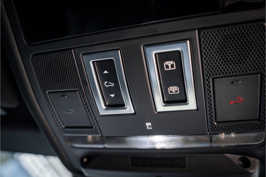 Land Rover Range Rover Evoque P300e PHEV AWD Dynamic SE ** Panodak ** Black Design ** Facelift model!