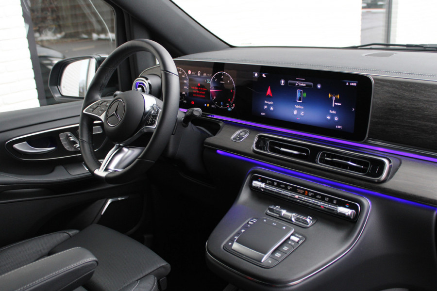 Mercedes-Benz V-Klasse 300d / DC / AMG / Elec Stoelen / 360 Cam / 2x Elec Schuifdeur / Burmester / Vol Opties / NIEUWSTAAT