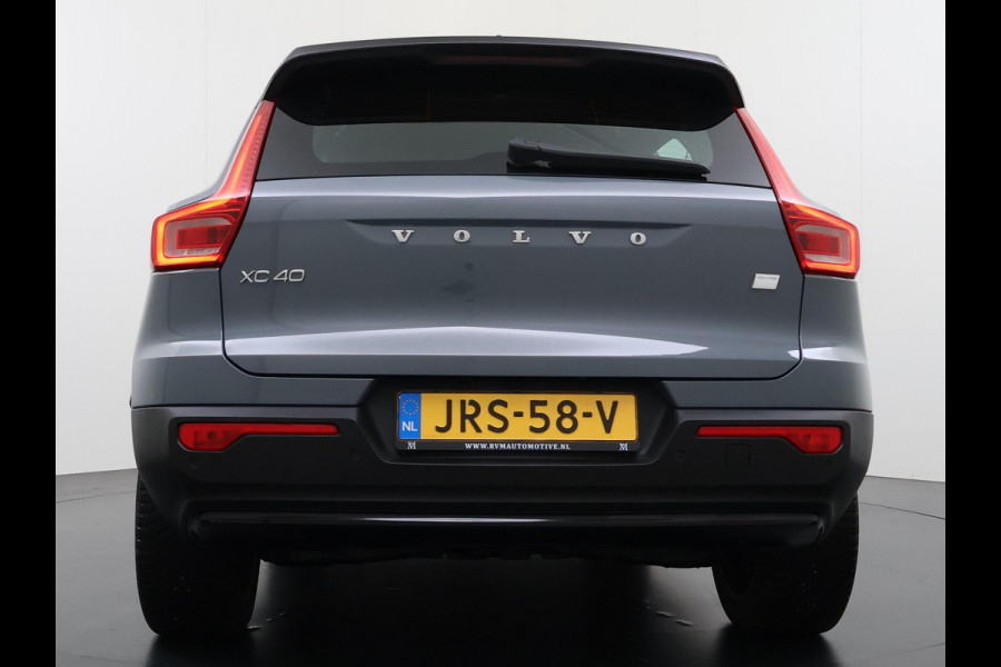 Volvo XC40 Recharge Core 70 kWh | ACHTERUITRIJCAMERA | APPLE CARPLAY | CRUISE CONTROL | DRAADLOZE TELEFOON LADER | RIJKLAARPRIJS INCL. 12 MND BOVAG GARANTIE