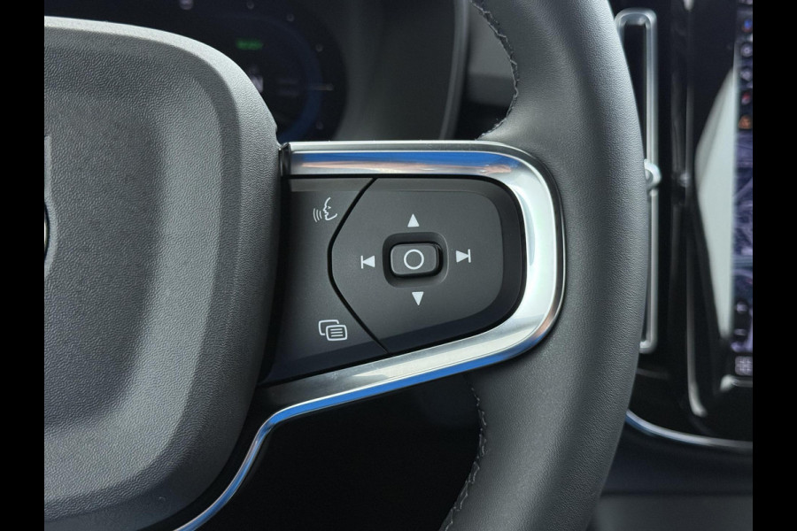 Volvo XC40 Recharge Core 70 kWh | ACHTERUITRIJCAMERA | APPLE CARPLAY | CRUISE CONTROL | DRAADLOZE TELEFOON LADER | RIJKLAARPRIJS INCL. 12 MND BOVAG GARANTIE