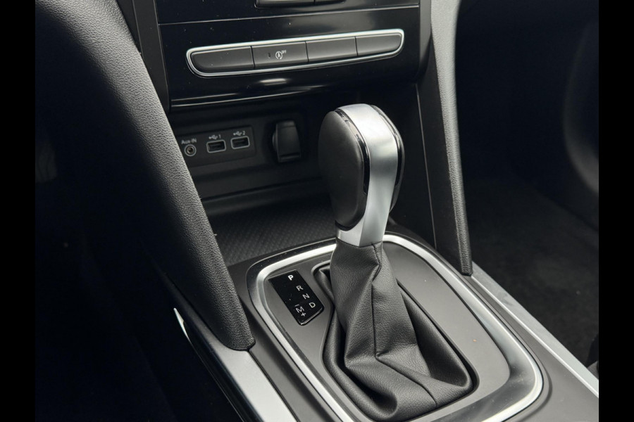 Renault Mégane Estate 1.3 TCe 140 EDC Equilibre CARPLAY | PDC | LMV 1/2 LEDER