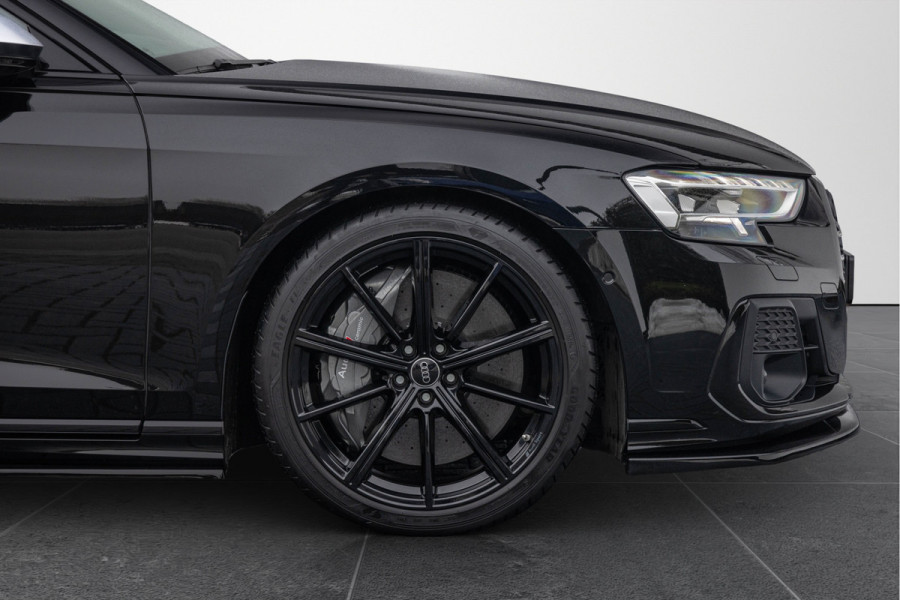 Audi S8 4.0 TFSI 571pk Quattro Keramisch B&O Advanced Nachtzicht RSE Carbon 4-Wielsturing