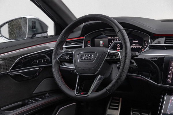 Audi S8 4.0 TFSI 571pk Quattro Keramisch B&O Advanced Nachtzicht RSE Carbon 4-Wielsturing