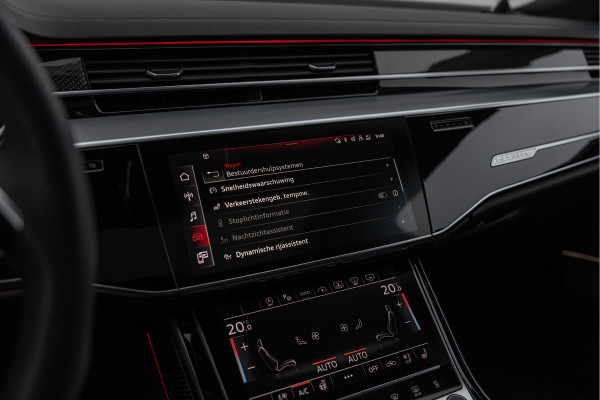 Audi S8 4.0 TFSI 571pk Quattro Keramisch B&O Advanced Nachtzicht RSE Carbon 4-Wielsturing