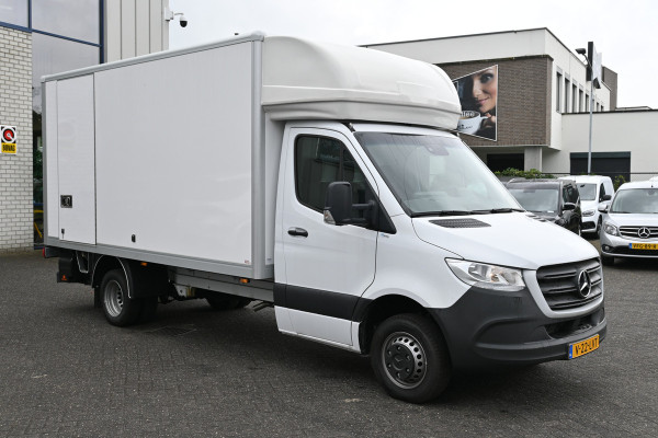 Mercedes-Benz Sprinter 515 CDI L3 Bakwagen met laadklep MBUX, Laadbak met Dhollandia klep en zijdeur