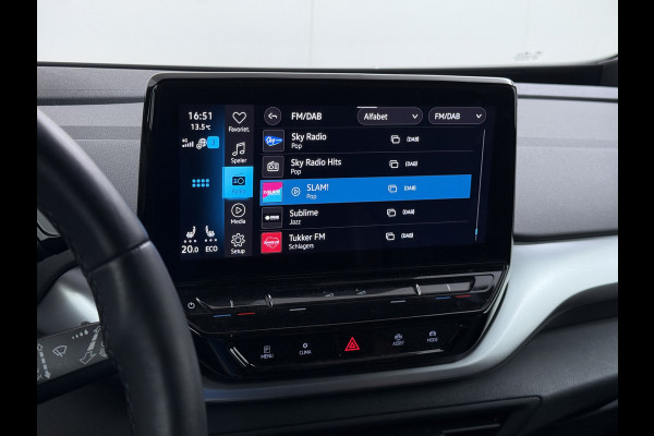 Volkswagen ID.4 204PK First 77kWh SOH 90% Leer/Alcantara Adap.Cruise Camera Apple Carplay Android Navi Ecc Pdc-a+v Lmv 20" Stoel+Stuurverwarming Led Bordherkenning Voor-Klimatisering Semi-Autopilot App-Connect E-sound Front-Assist Origineel Nederlandse Auto