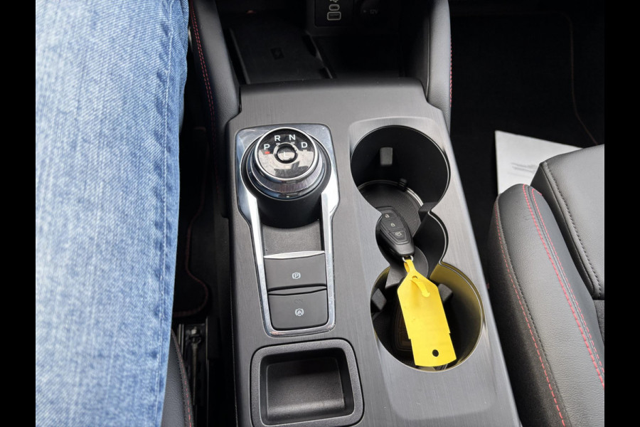 Ford Kuga 2.5 PHEV ST-Line X 243pk | Driver Assistance pack | Panoramadak | 18 inch Licht metaal | Winterpack | Technology Pack | 2.100kg Trekgewicht | Verlengde Fabrieksgarantie tot 09-2028