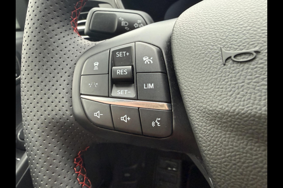 Ford Kuga 2.5 PHEV ST-Line X 243pk | Driver Assistance pack | Panoramadak | 18 inch Licht metaal | Winterpack | Technology Pack | 2.100kg Trekgewicht | Verlengde Fabrieksgarantie tot 09-2028