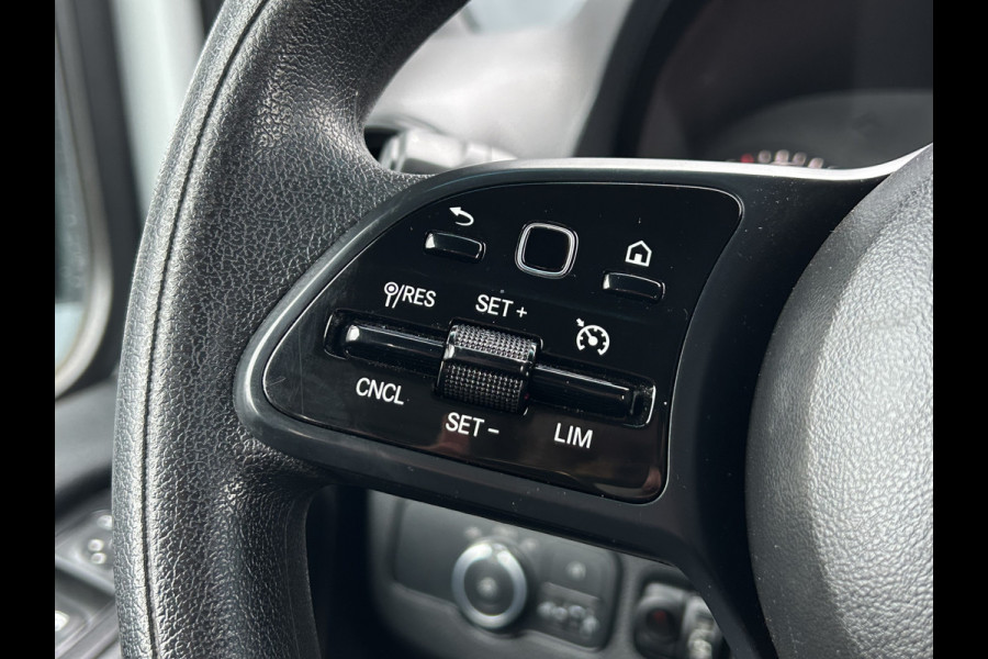 Mercedes-Benz Sprinter 3.5T 311 CDI AUTOMAAT / 22.128 KM !! / HIAB KRAAN T-CLX 013 / 1e EIG. / TREKHAAK / AIRCO / CRUISE / APPLE CARPLAY