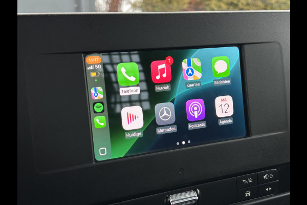 Mercedes-Benz Sprinter 3.5T 311 CDI AUTOMAAT / 22.128 KM !! / HIAB KRAAN T-CLX 013 / 1e EIG. / TREKHAAK / AIRCO / CRUISE / APPLE CARPLAY