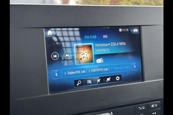 Mercedes-Benz Sprinter 3.5T 311 CDI AUTOMAAT / 22.128 KM !! / HIAB KRAAN T-CLX 013 / 1e EIG. / TREKHAAK / AIRCO / CRUISE / APPLE CARPLAY