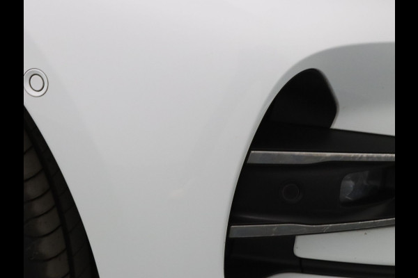 Renault ZOE R135 Intens 52 kWh Camera | Cruise | Navi | Parkeersens. v+a | Stoel-/stuurverw.