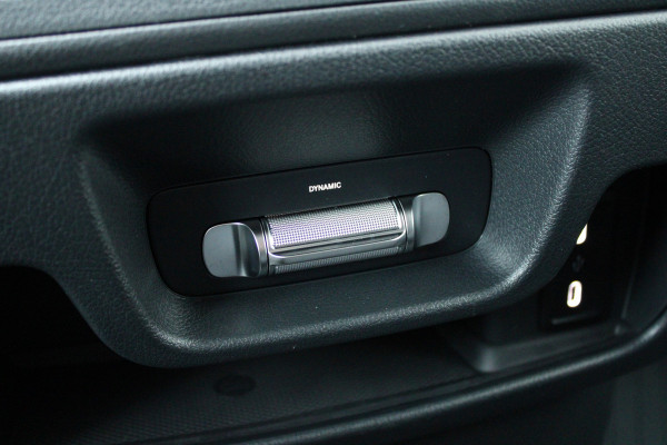 Mercedes-Benz Vito 119 CDI / Aut / XXL / Led / Leer / Achterdeuren / Stoelverw / Camera / Vol Opties / NIEUW!!