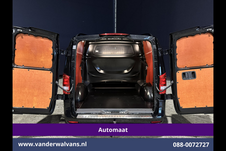 Mercedes-Benz Vito 116 CDI 164pk 9G-Tronic Automaat L2H1 Dubbele Cabine Fabrieksgarantie Euro6 Airco | 2x zijdeur | 5-Zits | 360 graden Camera | Na LED, LM velgen, 2500kg Trekhaak, Adaptieve Cruisecontrol, Parkeersensoren, Isofix, MBUX