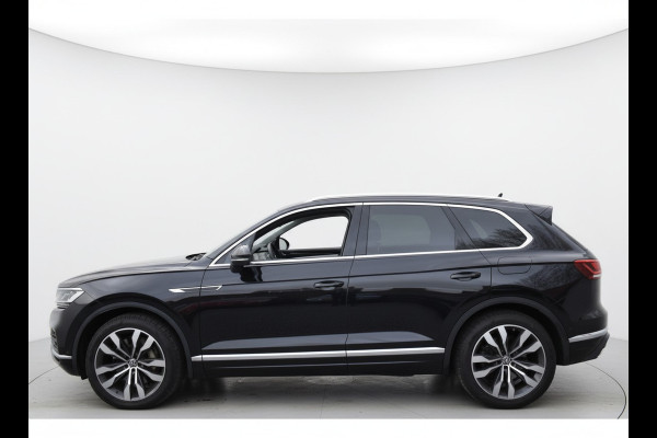 Volkswagen Touareg 3.0 TSi eHybrid ELEGANCE 4MOTION HEAD-UP/LUCHTVERING/PANORAMADAK