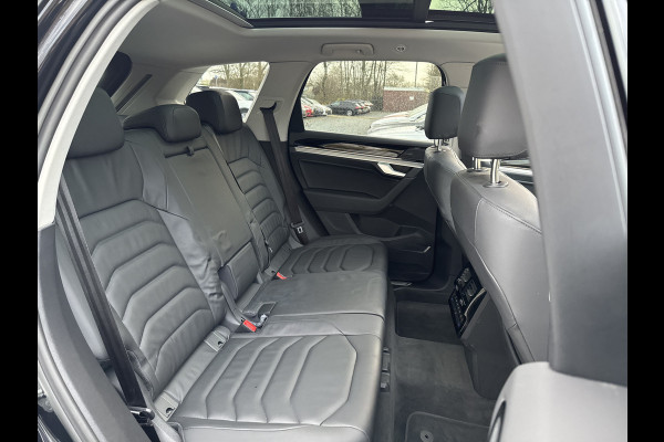 Volkswagen Touareg 3.0 TSi eHybrid ELEGANCE 4MOTION HEAD-UP/LUCHTVERING/PANORAMADAK