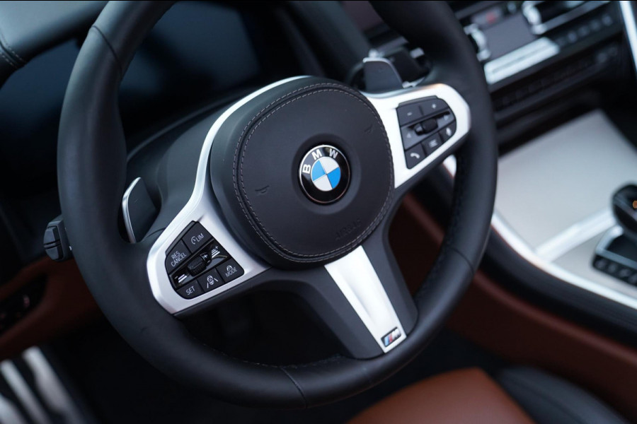 BMW 8 Serie M850i xDrive High Executive | Harman Kardon | Barcelona Blau | Adaptieve cruise | Laser LED | HuD | Stoelventilatie |