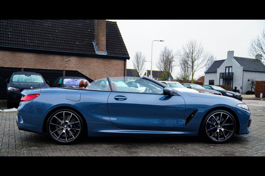 BMW 8 Serie M850i xDrive High Executive | Harman Kardon | Barcelona Blau | Adaptieve cruise | Laser LED | HuD | Stoelventilatie |