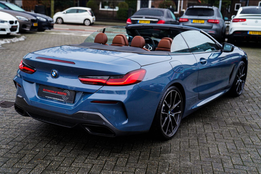 BMW 8 Serie M850i xDrive High Executive | Harman Kardon | Barcelona Blau | Adaptieve cruise | Laser LED | HuD | Stoelventilatie |