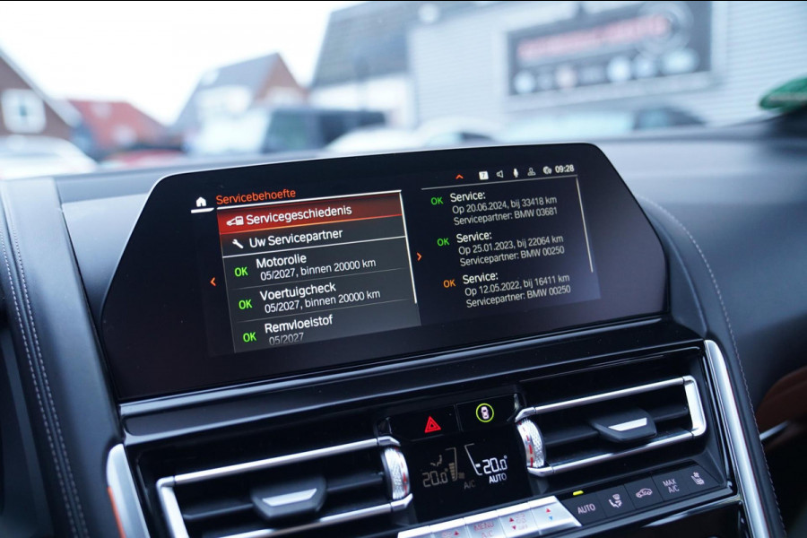 BMW 8 Serie M850i xDrive High Executive | Harman Kardon | Barcelona Blau | Adaptieve cruise | Laser LED | HuD | Stoelventilatie |