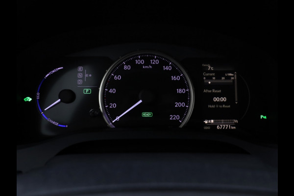 Lexus CT 200h Business Launch Edition | Premium Navi | Adaptive Cruise