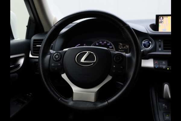 Lexus CT 200h Business Launch Edition | Premium Navi | Adaptive Cruise