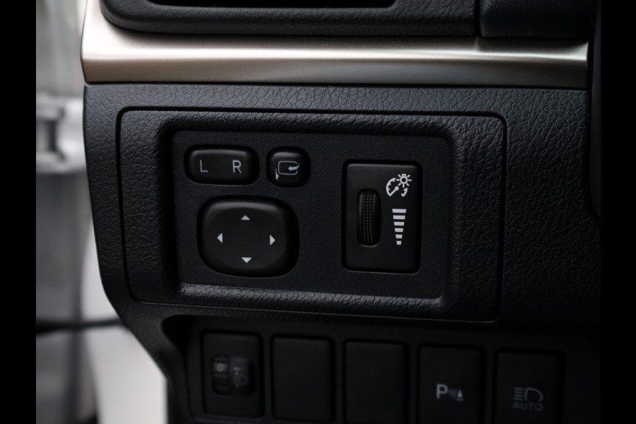 Lexus CT 200h Business Launch Edition | Premium Navi | Adaptive Cruise