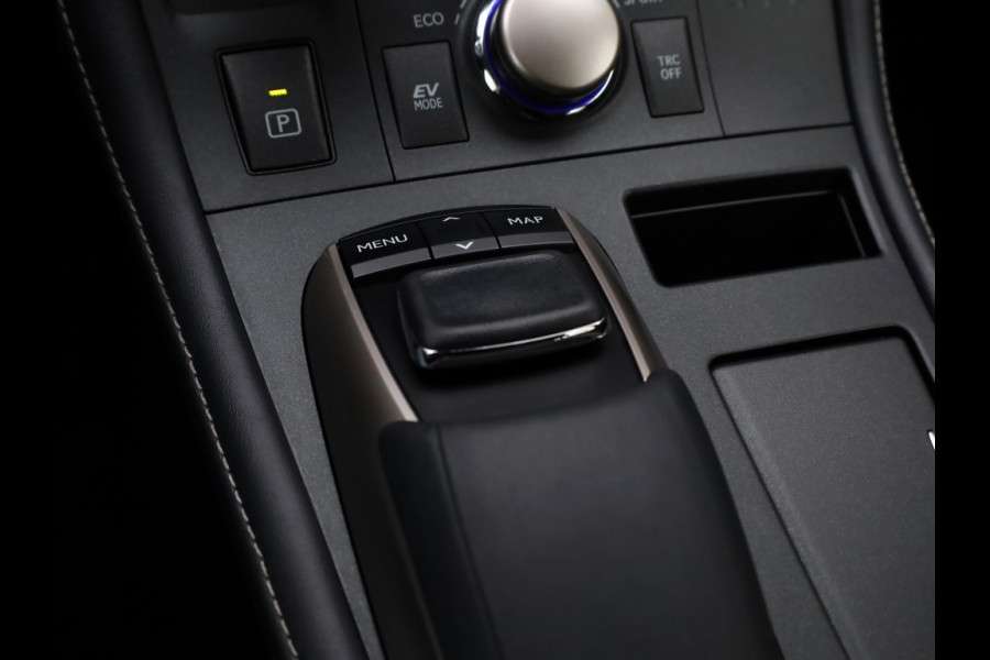 Lexus CT 200h Business Launch Edition | Premium Navi | Adaptive Cruise