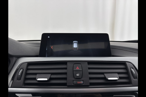 BMW 3 Serie Touring 320d EDE Executive Aut. *PANO | LEATHER | FULL-LED | DIGI-COCKPIT | HEATED-SPORTSEATS | NAVI-FULLMAP | PRIVACY-GLASS | ECC | KEYLESS | LANE-ASSIST | PDC | CRUISE | TOWBAR | 18''ALU*