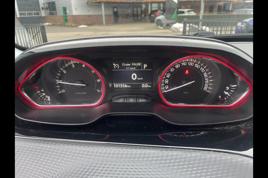 Peugeot 2008 1.2 PureTech GT-line | incl. nieuwe distributie riem.