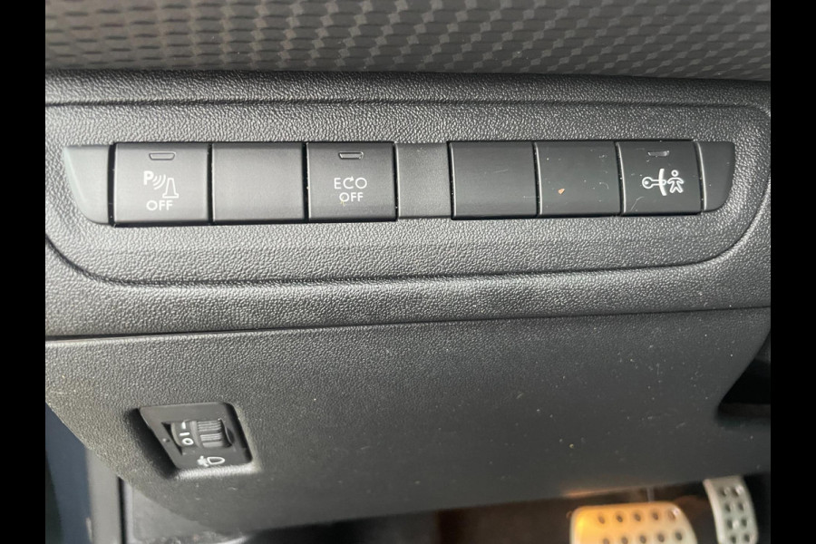 Peugeot 2008 1.2 PureTech GT-line | incl. nieuwe distributie riem.