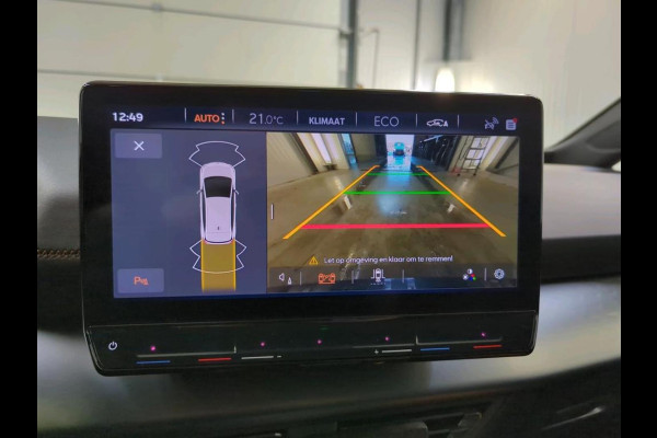 CUPRA Born Business 62 kWh Navigatie Apple Carplay/Android Auto Camera Parkeersensoren Adaptive Cruise Control Stuurverwarming Full Led Climate Control