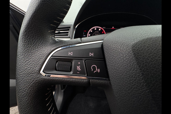 Seat Arona 1.0 TSI Xcellence Business Intense TREKHAAK / VIRT. COCKP / CAMERA / CARPLAY / ECC / STOELV / KEYLESS / LED / WARN SPOT