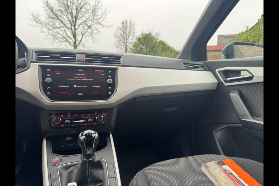 Seat Arona 1.0 TSI Xcellence Business Intense TREKHAAK / VIRT. COCKP / CAMERA / CARPLAY / ECC / STOELV / KEYLESS / LED / WARN SPOT