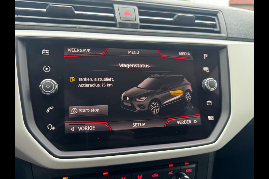 Seat Arona 1.0 TSI Xcellence Business Intense TREKHAAK / VIRT. COCKP / CAMERA / CARPLAY / ECC / STOELV / KEYLESS / LED / WARN SPOT