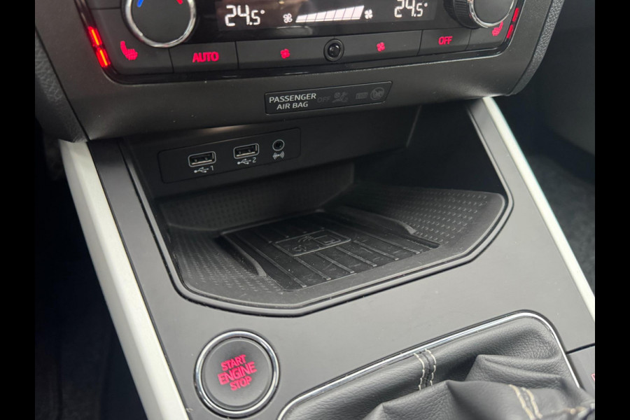 Seat Arona 1.0 TSI Xcellence Business Intense TREKHAAK / VIRT. COCKP / CAMERA / CARPLAY / ECC / STOELV / KEYLESS / LED / WARN SPOT